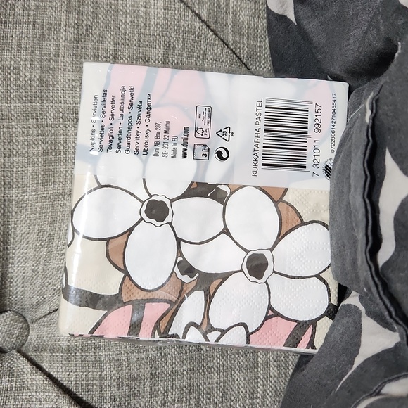 Vallila Kukkatarha Pastel Paper Cocktail Napkins - Picture 2 of 5